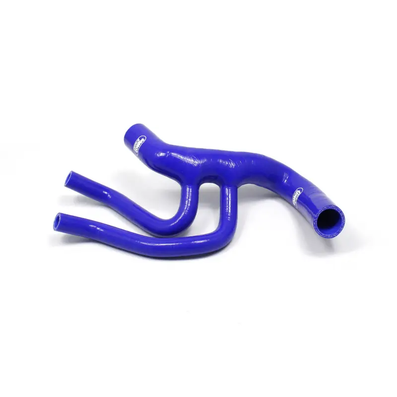 Samco Sport silikonová hadice pro vedení chladicí kapaliny pro Peugeot 106 GTi1.6 16v (Top Radiator Hose With Oil Cooler Take Off's), barva fire červená (maskáčový vzor) Sezónní Sleva