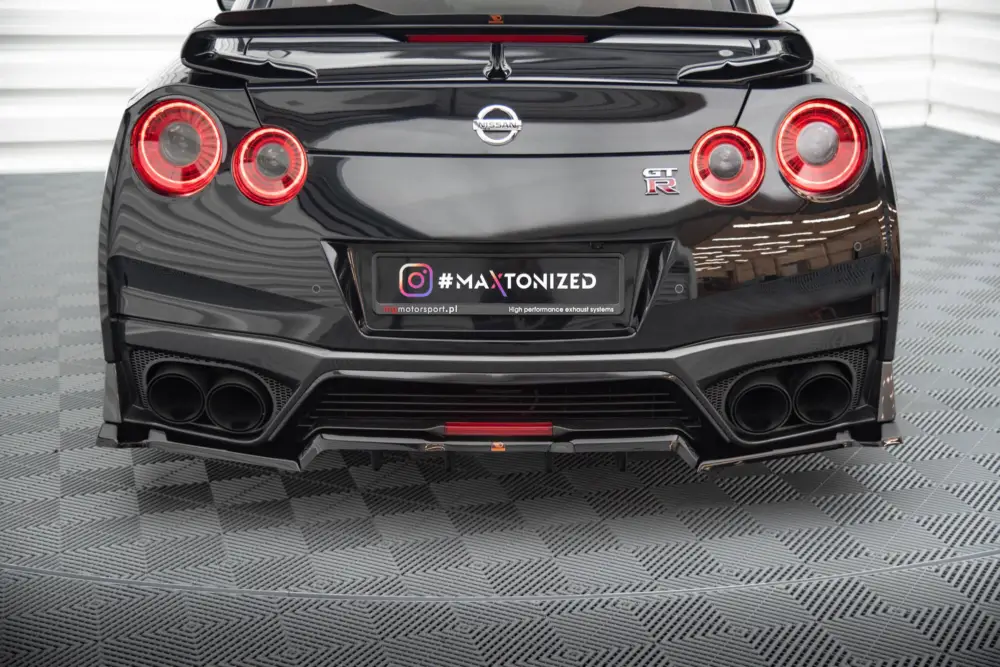 Maxton Design středový spoiler pod zadní nárazník s žebrováním pro Nissan GT-R R35 Facelift, černý lesklý plast ABS, r.v. 2016-2022 Poslední Šance