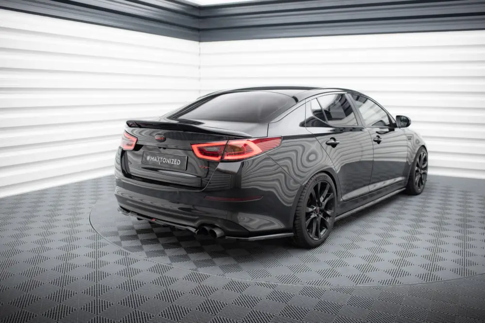 Maxton Design středový spoiler pod zadní nárazník s žebrováním pro Kia Optima Mk3, černý lesklý plast ABS Sezónní Sleva