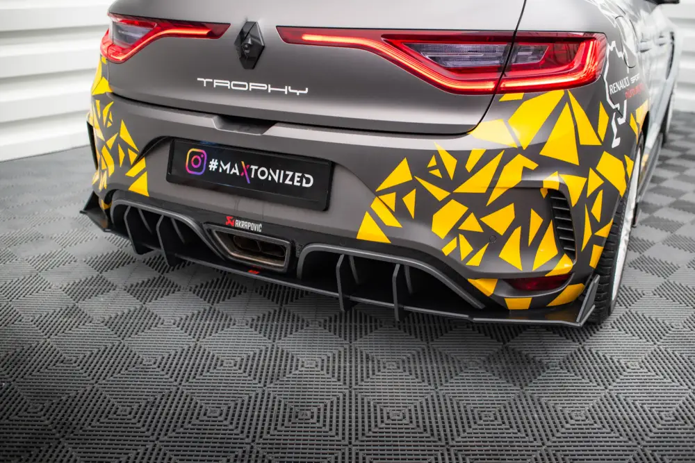 Jen Po Omezenou Doba Maxton Design "Street Pro" difuzor zadního nárazníku pro Renault Megane RS Mk4, plast ABS bez povrchové úpravy, s červenou linkou na žebrování