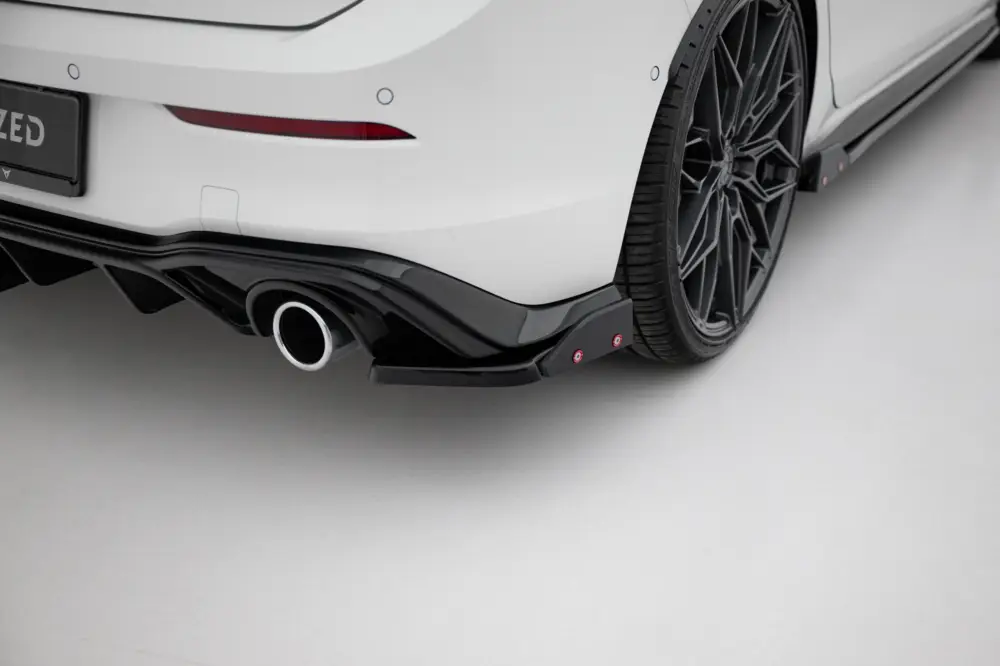 Maxton Design boční difuzory pod zadní nárazník s křidélky ver.2 pro Volkswagen Golf GTI Mk8, Mk8 Facelift, černý lesklý plast ABS Koupit Online