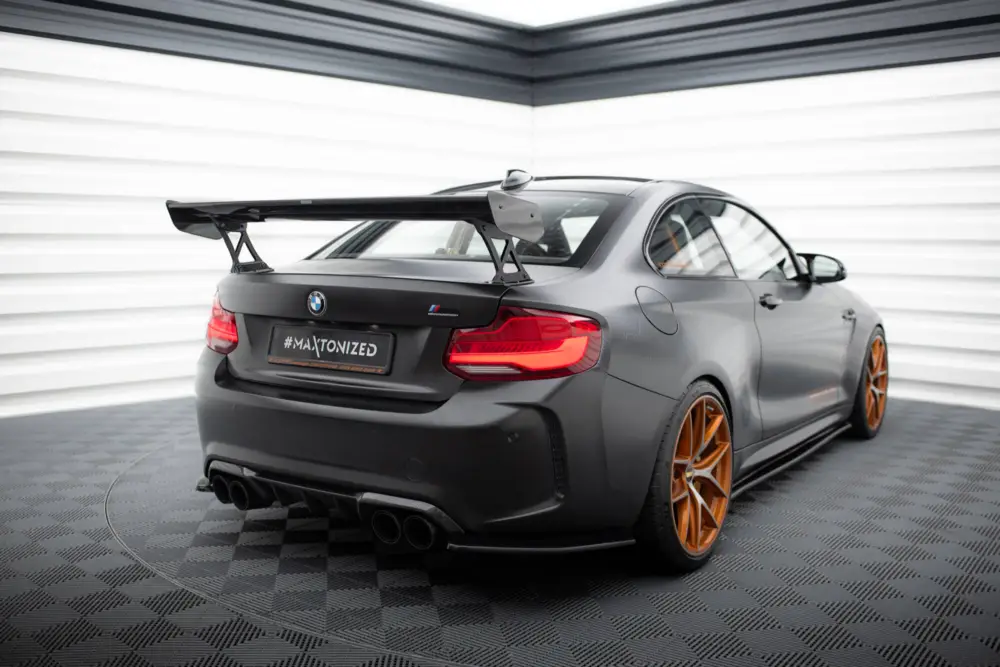 Must-Have Maxton Design zadní křídlo s široce rozkročenými držáky pro BMW řada 2 F22, F22 M-Pack, pravý karbon